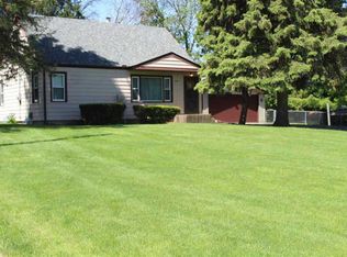 6981 Hiatt Dr, Rockford, IL 61114
