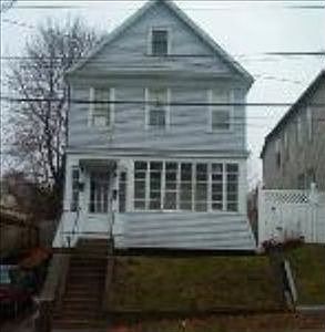 2nd image of 1015 2nd Ave