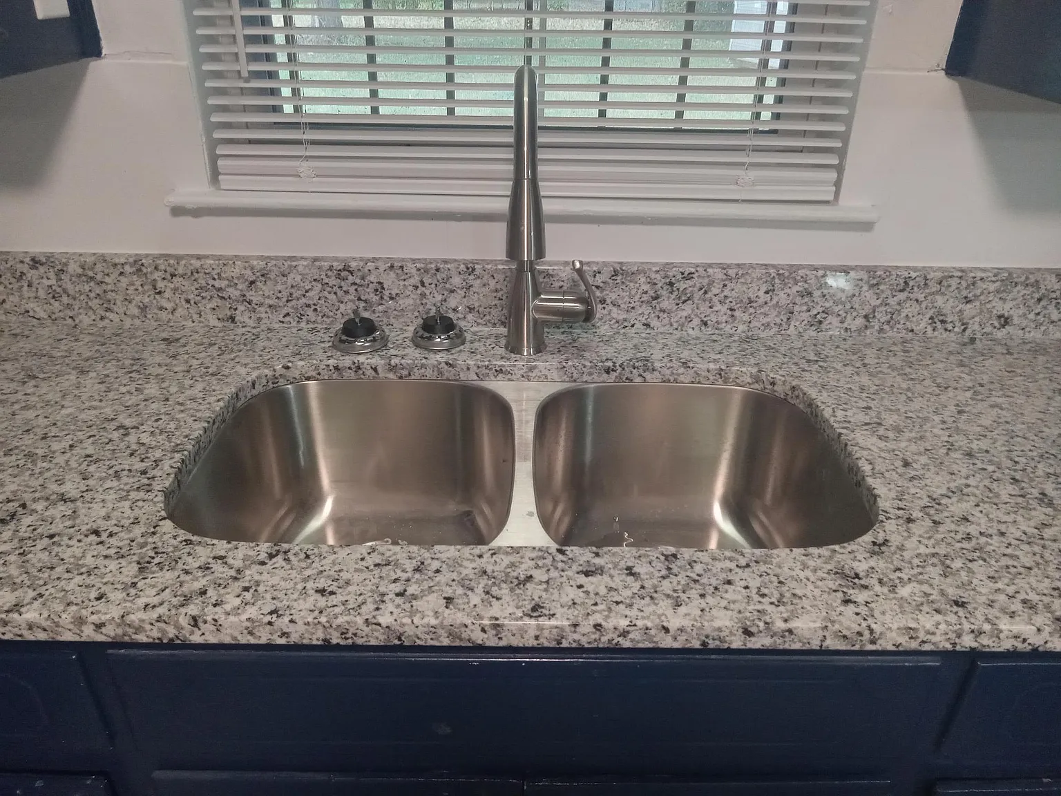 4 bed, 1704 sqft, $1,600 — Photo 4