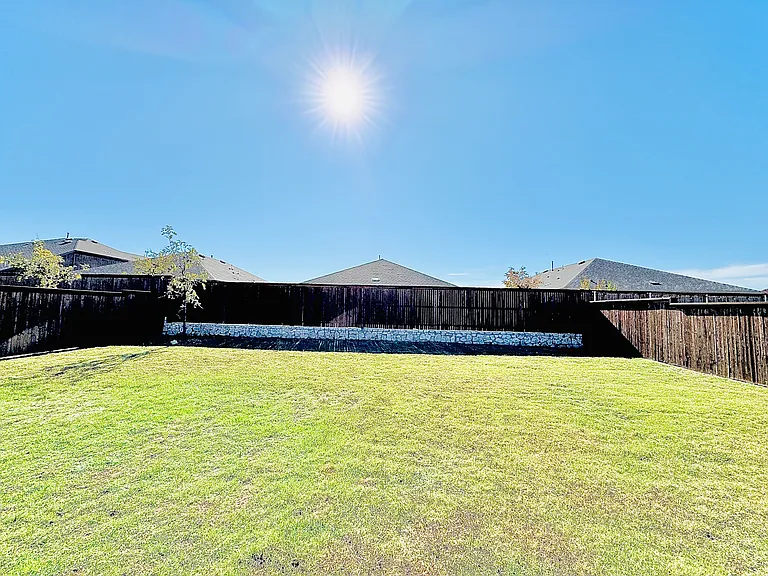 6236 Ballenger Rd — Photo 18