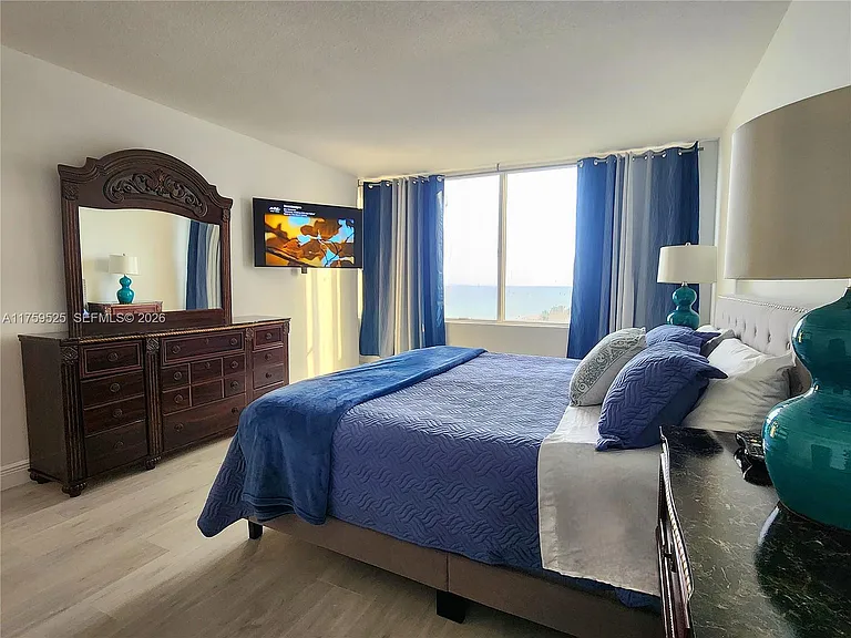 3505 S Ocean Dr #1014 — Photo 15