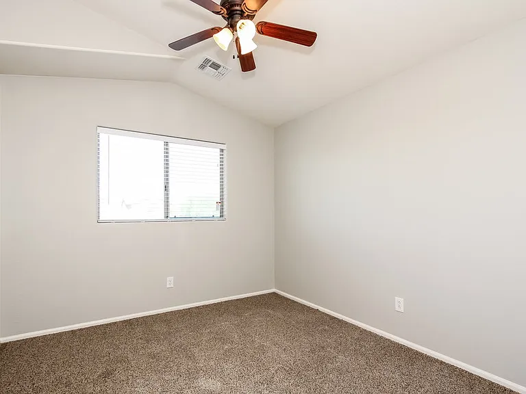 12471 N 75th Dr — Photo 11