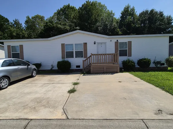 11820 Spring Laurel Dr #303, Charlotte, NC 28215