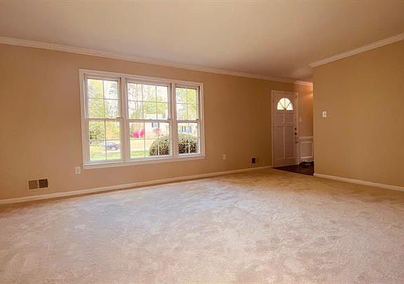 5th image of 9203 Shari Dr