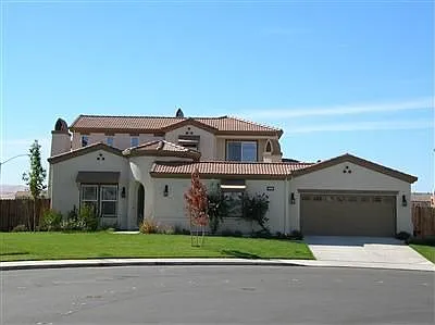 2195 Elsie Way photo 1