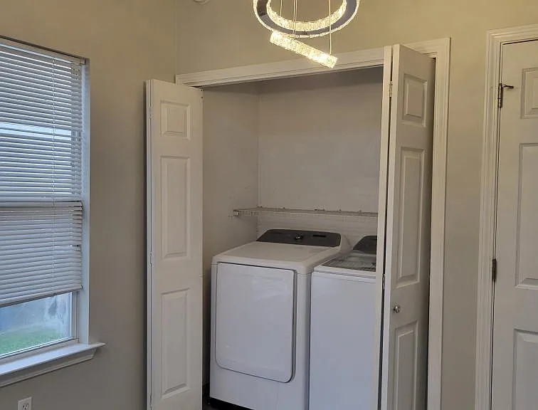 5402 Cottage Ln — Photo 13