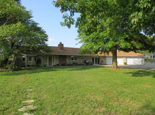 4930 Highway F, Bolivar, MO 65613