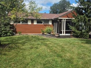 600 Simons Dr, Brunswick, OH