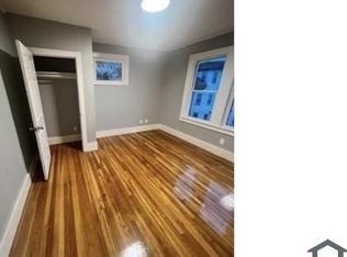 14 Everton St FLOOR 3, Dorchester, MA 02121