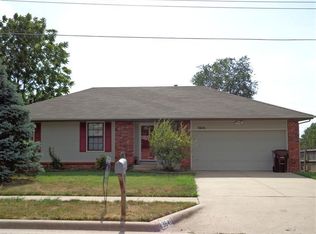 3641 S Holiday Ave, Springfield, MO 65807