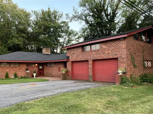 113 Clark Rd, Saint Clairsville, OH 43950