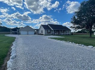 4625 N Pleasant Valley Rd, Robards, KY 42452