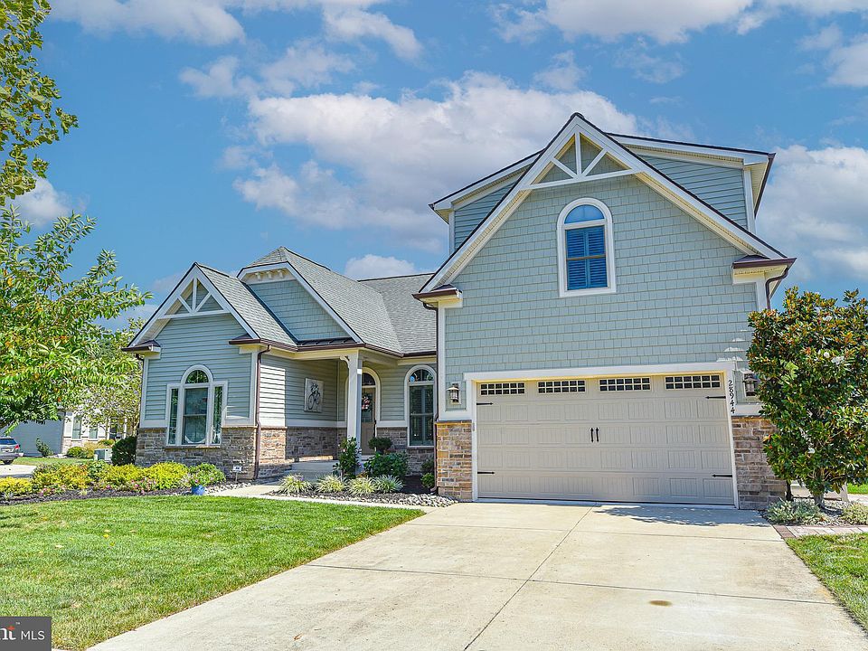 1st image of 28944 Whaler Ln