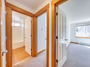 343 Winslow Way W #102, Bainbridge Island, WA 98110