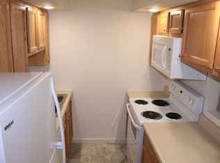 508 W White St, Champaign, IL 61820