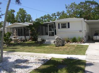 30 Ocean Dr, Ocean Reef, FL 33037