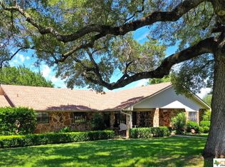 221 Skyline Rd, Georgetown, TX 78628