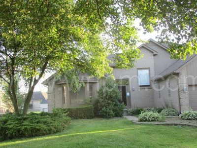 18919 Elmer Dr, Macomb, MI, 48044