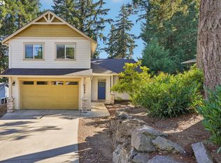 9410 NE Schuyler St, Portland, OR