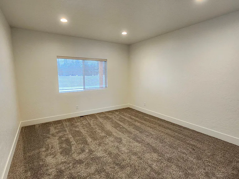 13533 N Bale St — Photo 9
