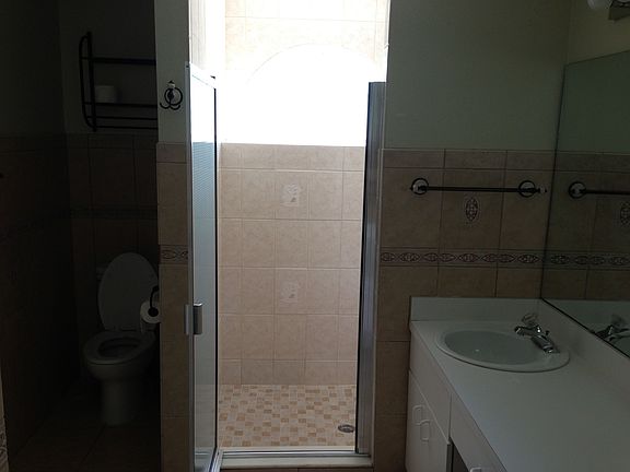 master bath w/ custom tile