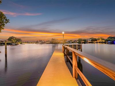 490 Coffee Pot Riviera NE, Saint Petersburg, FL, 33704