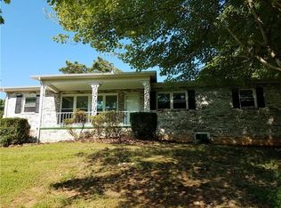 129 Isaacs Pl, Lenoir, NC 28645
