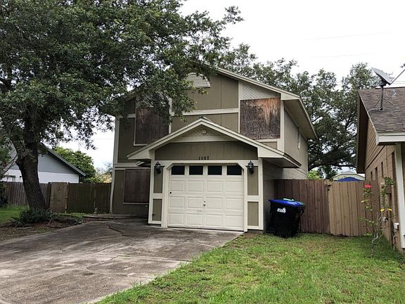 2nd image of 1007 Chambord Ct