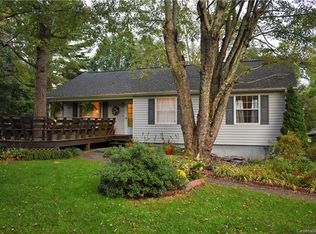 106 Joanne Ln, Hendersonville, NC 28792