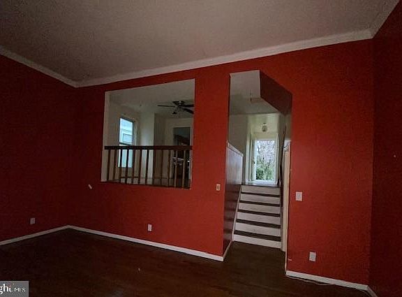 4th image of 9915 Valley Park Dr #B-1