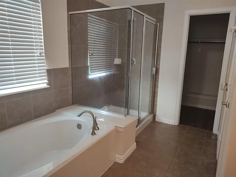 24623 Forest Canopy Dr — Photo 17