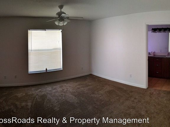 5th image of 36 Almond Dr