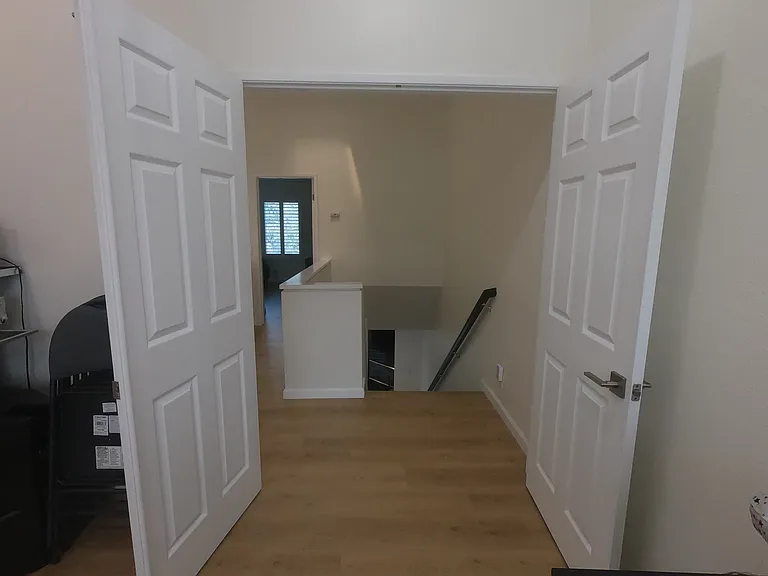 26465 Portola — Photo 15