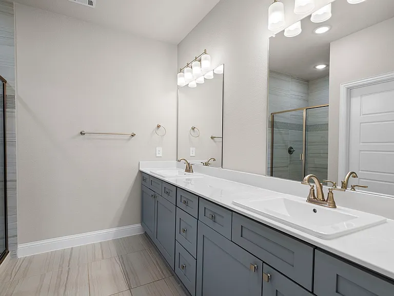 12972 Rockham Ln — Photo 18