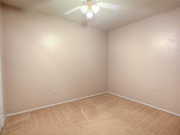 5th image of 1720 Leona Dr