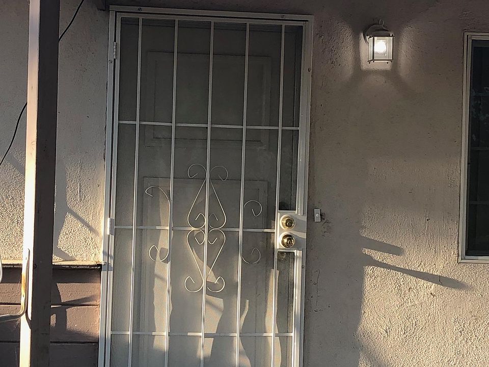2nd image of 356 E Erwin St