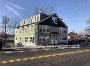 3880 Mendon Rd #2B, Cumberland, RI 02864
