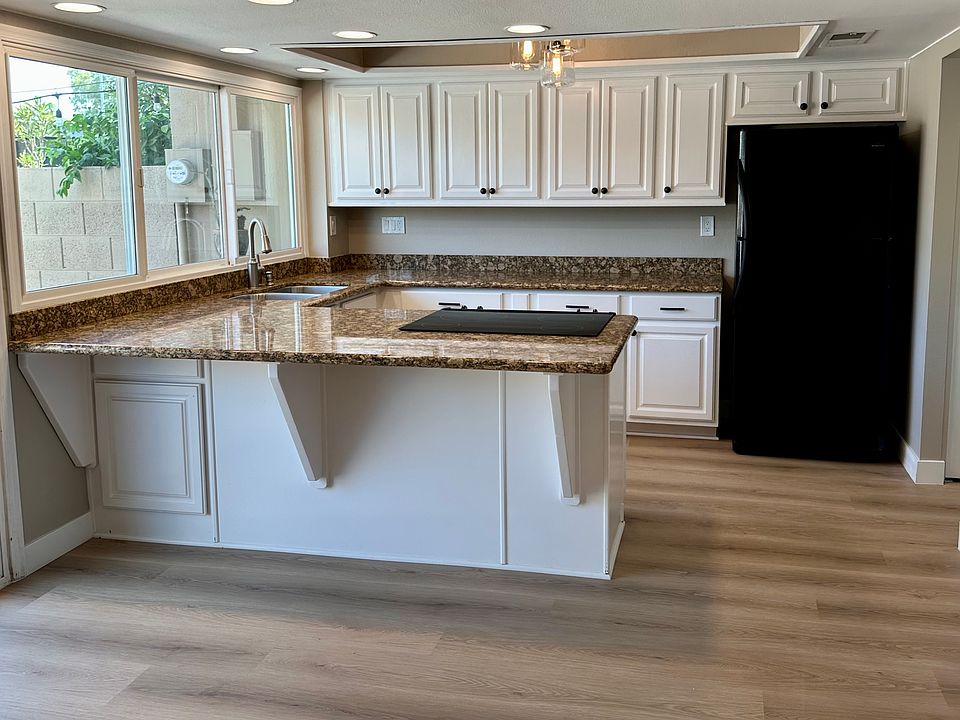 Kitchen & bar top counter