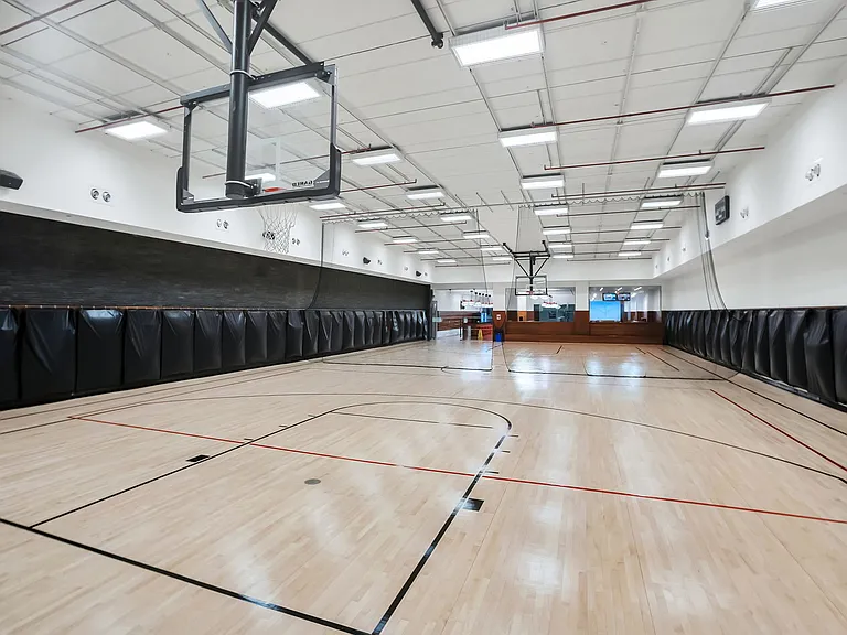 50 Riverside Blvd #12L — Photo 22