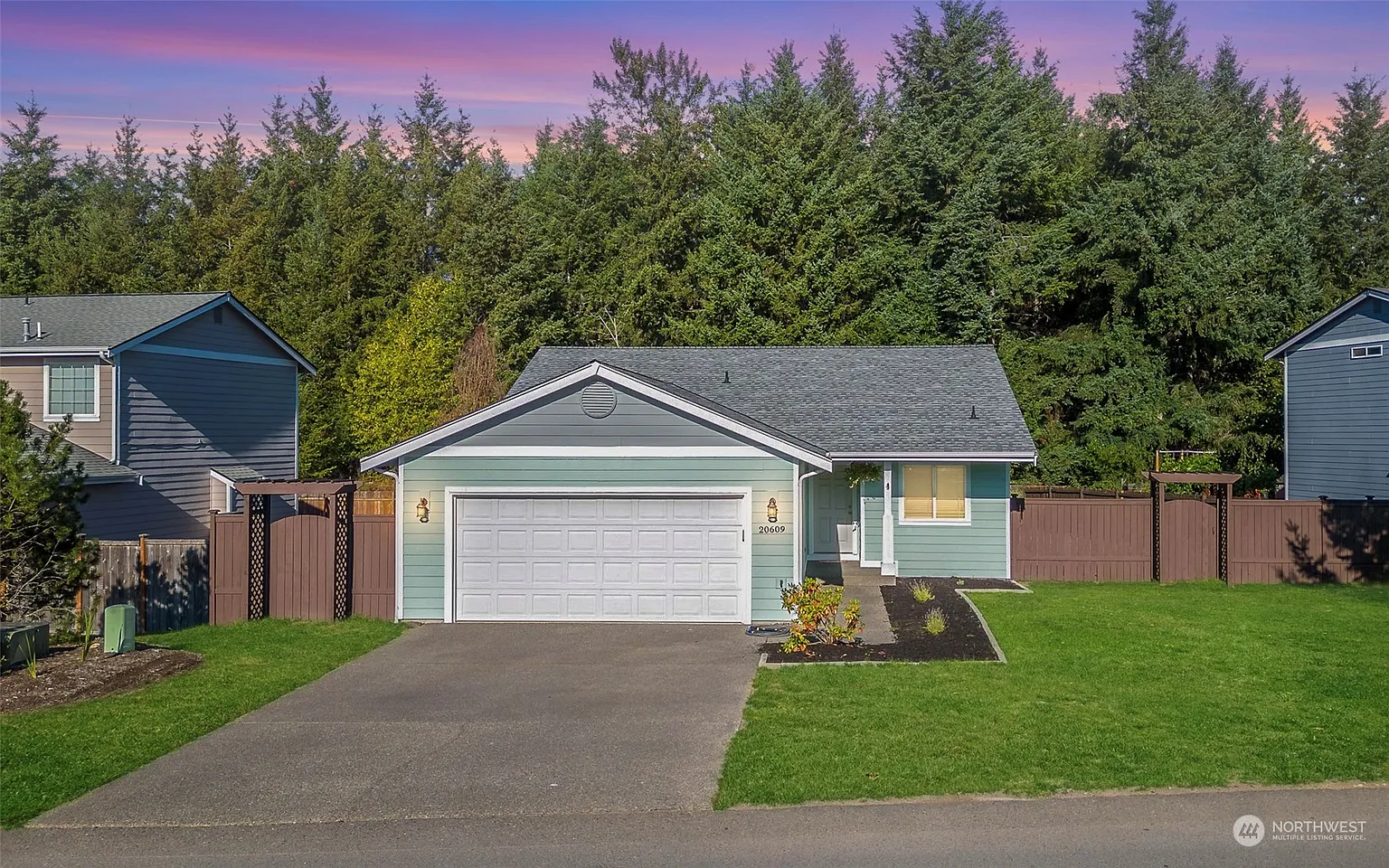 20609 193rd Avenue E photo 1