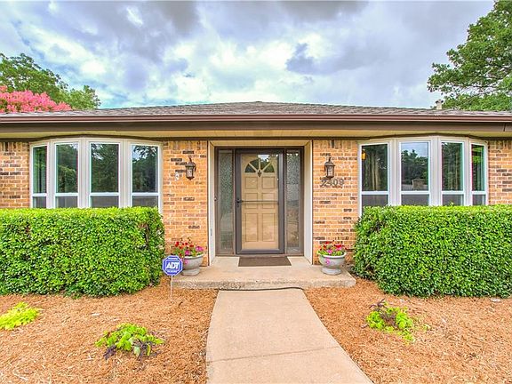 5th image of 2409 Creekcove Dr