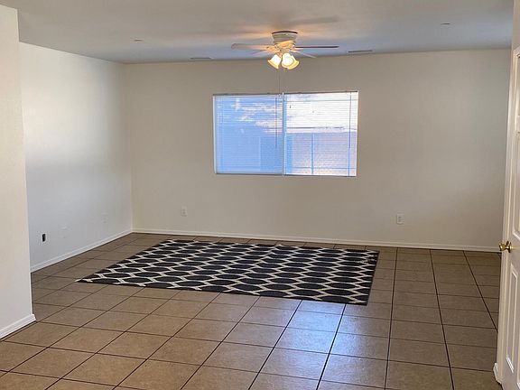3rd image of 16581 Willow St APT B