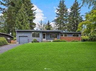 6438 NE 153rd St, Kenmore, WA 98028