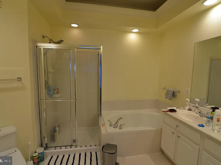 2946 Saxon Flowers Dr — Photo 31