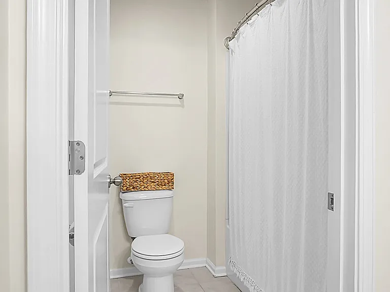 642 Woolum Dr — Photo 37