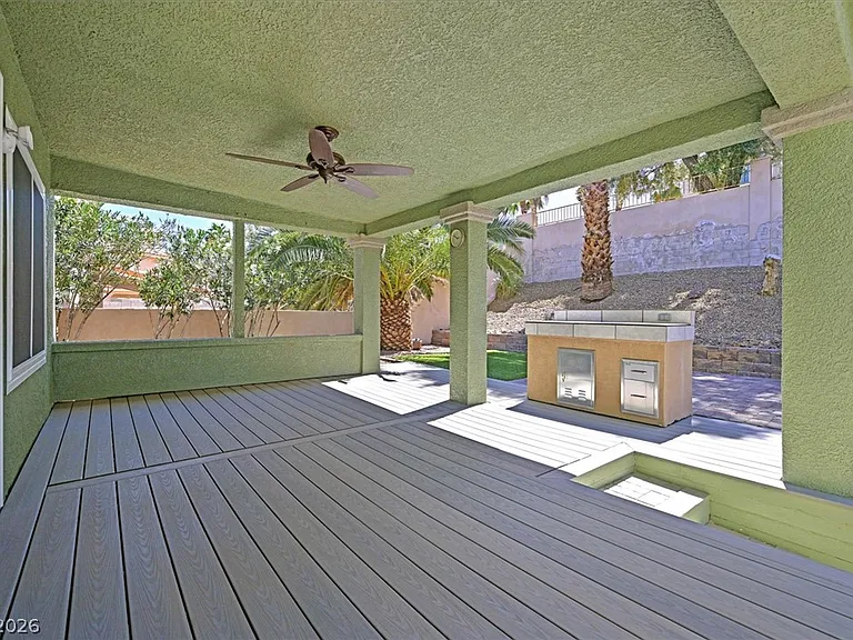 287 Helmsdale Dr — Photo 31