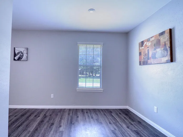 2221 Bowie Dr #11 — Photo 10
