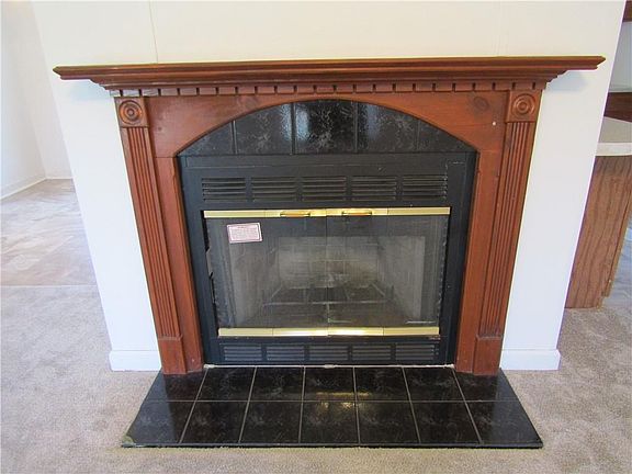 5th image of 2478 Bent Oak Dr