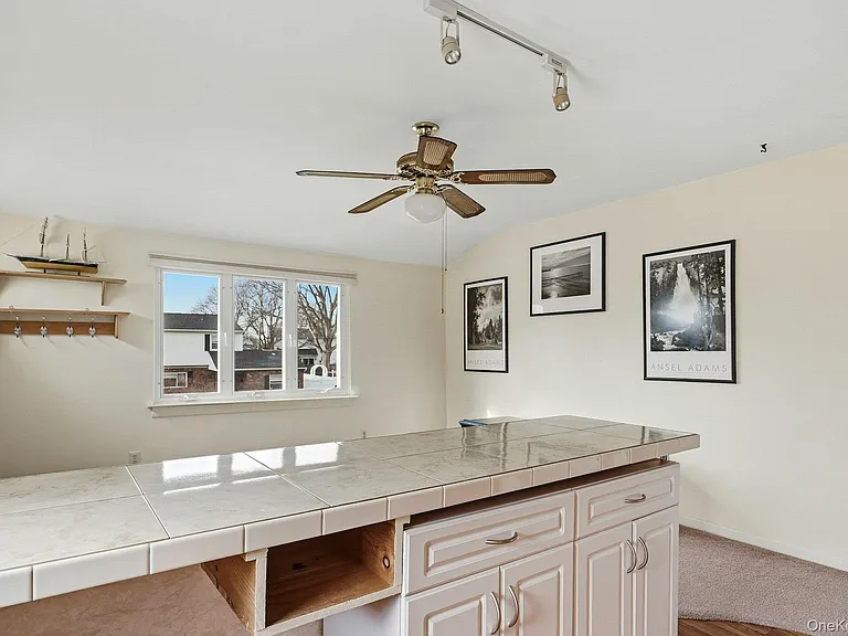 10 Leanore Dr — Photo 7