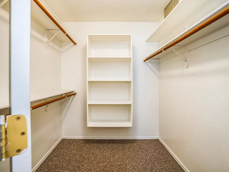3078 W Desert Bird Ct — Photo 22